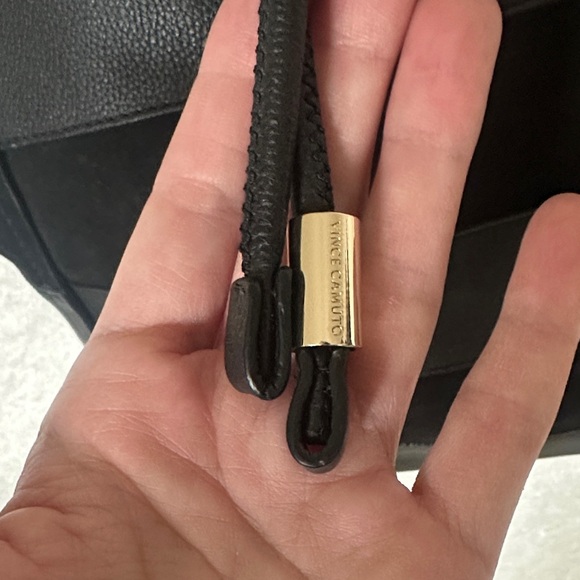 Elegant Black Tote Bag - Picture 3 of 9